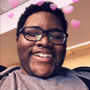 Meet your Posher, Gregory